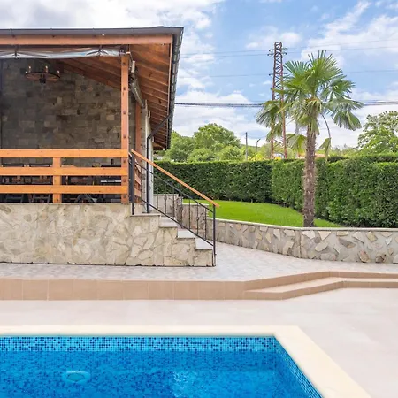 别墅 Golden Shore With Private Pool In